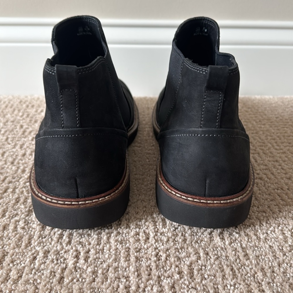 Men's Black Chelsea Boots - Picture 4 of 8